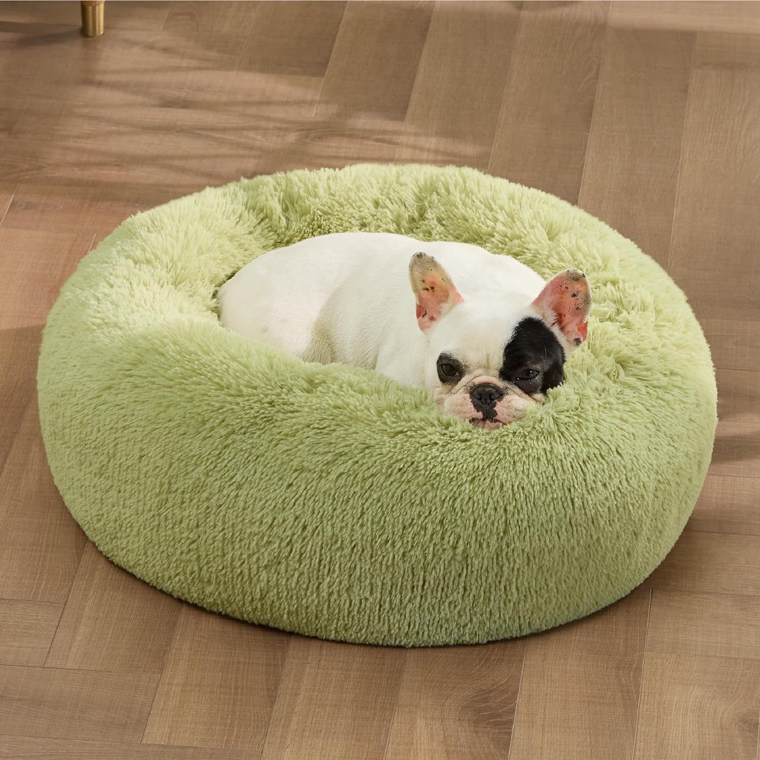 Fluffy Plush Non-Slip Round Pet Bed For Indoor Comfort